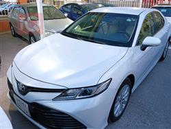 تۆیۆتا کامری